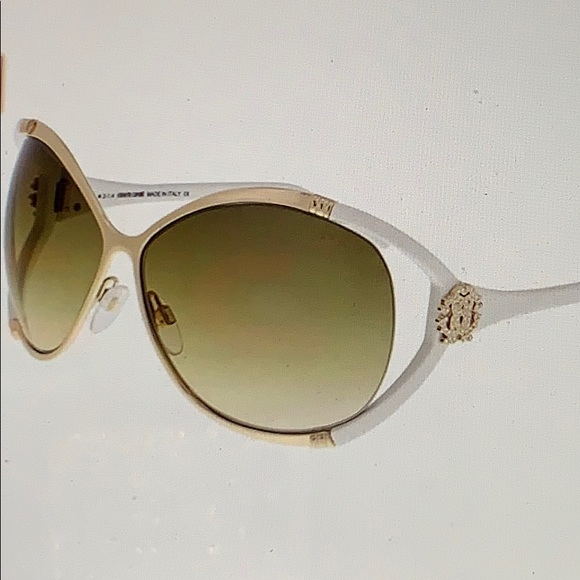 Roberto Cavalli Accessories - New Women’s Roberto Cavalli Sunglasses